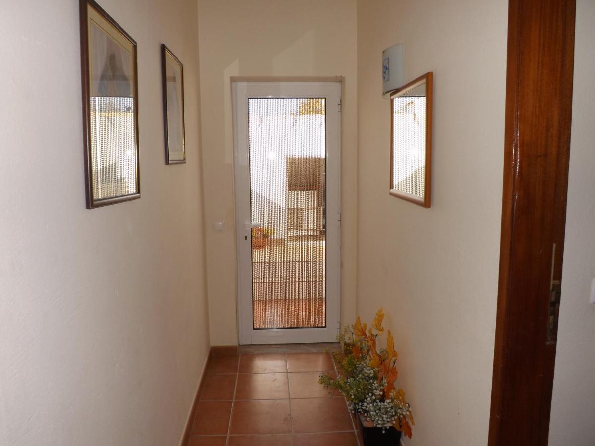 Two-Bedroom House,1052323588:JPEG