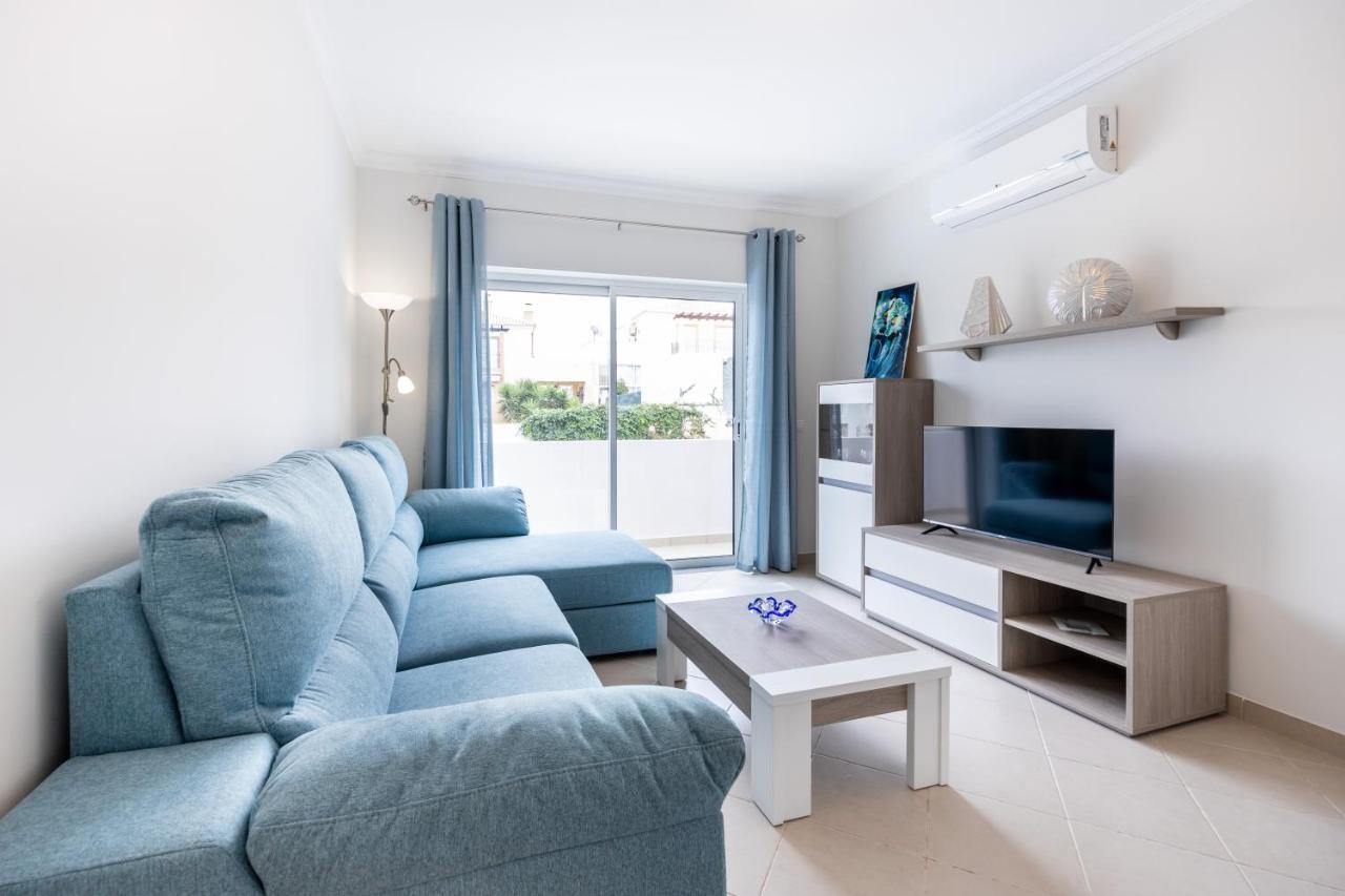 Two-Bedroom House,1261135111:JPEG