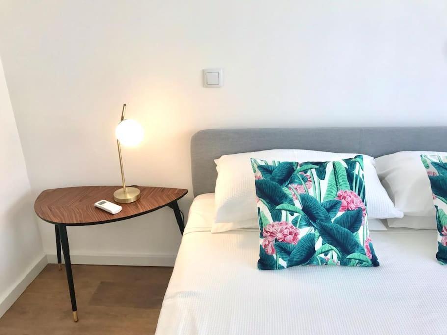 Three-Bedroom Apartment,1373586608:JPEG