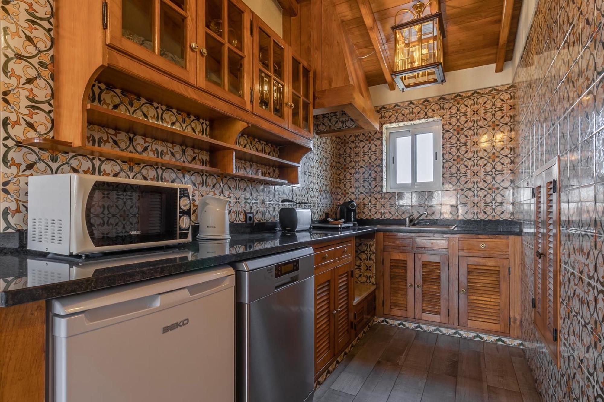 Two-Bedroom Apartment,1536923824:JPEG