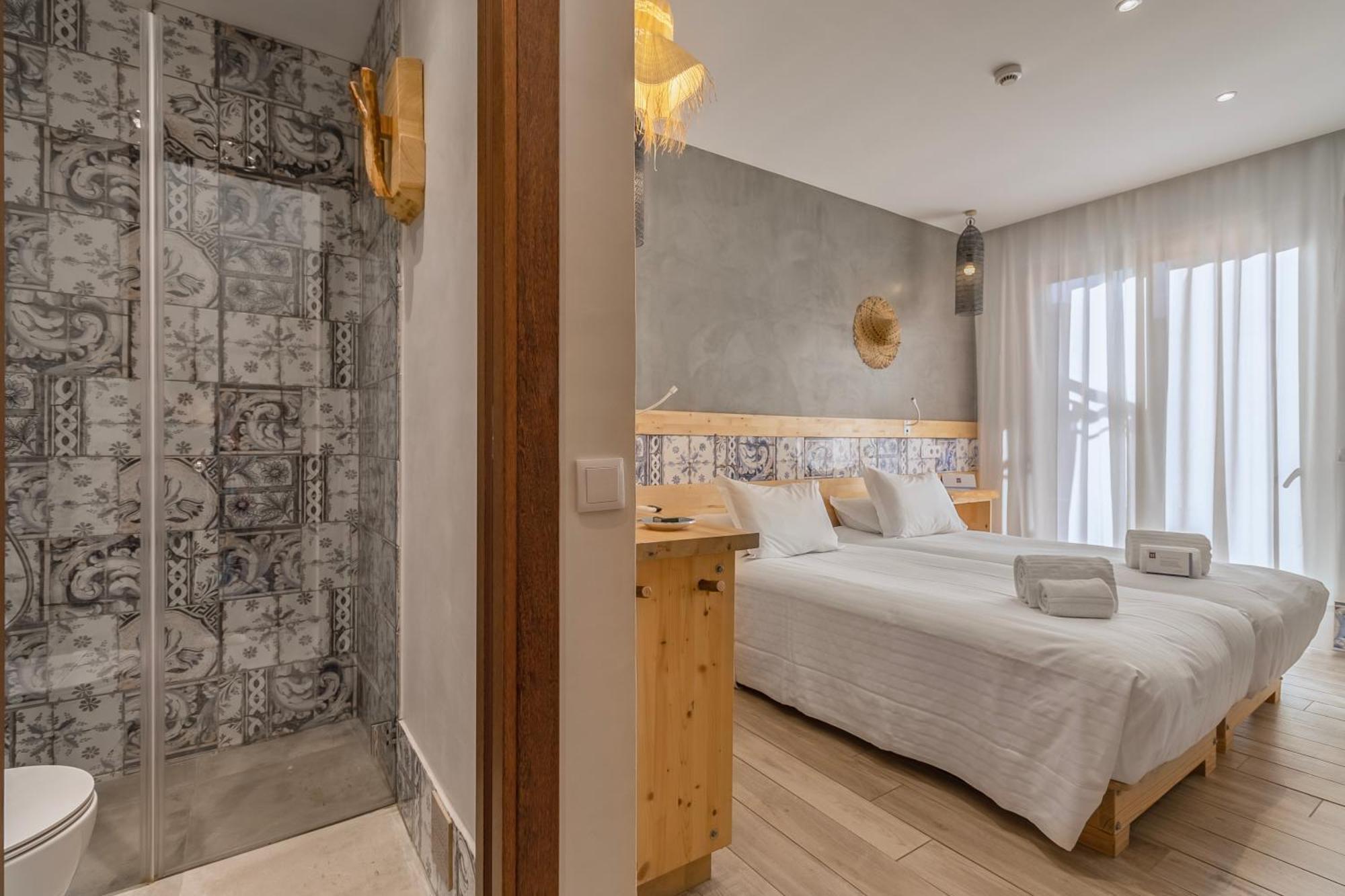 Standard Double or Twin Room Guesthouse