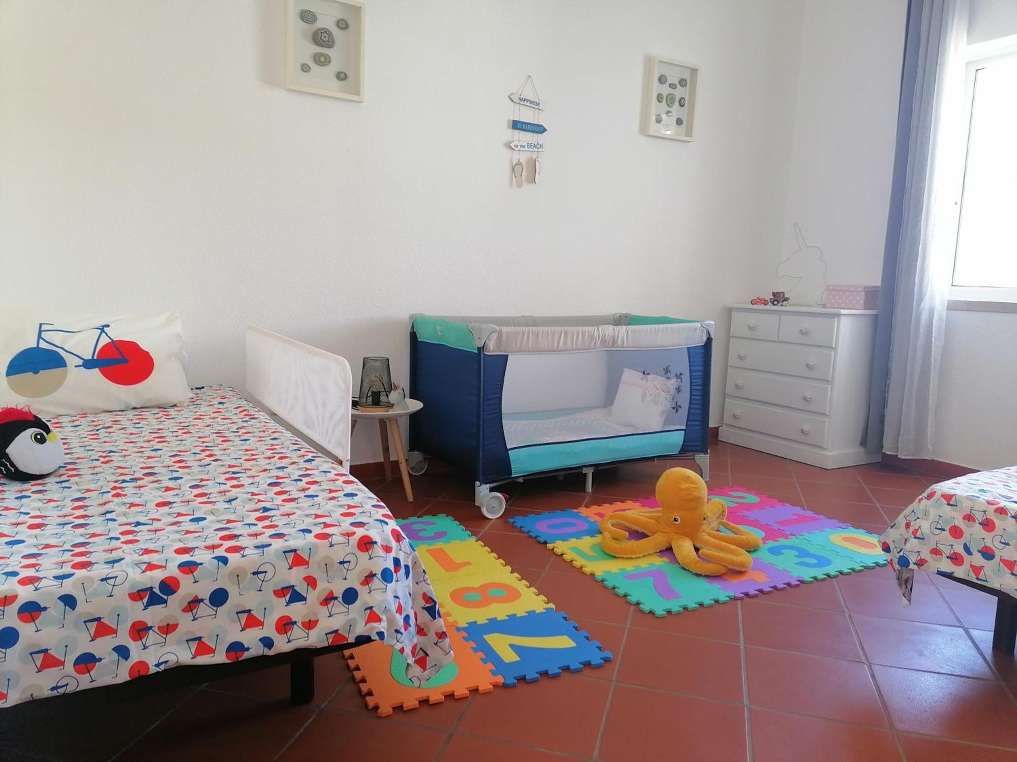 Three-Bedroom Townhouse,1589653191:JPEG
