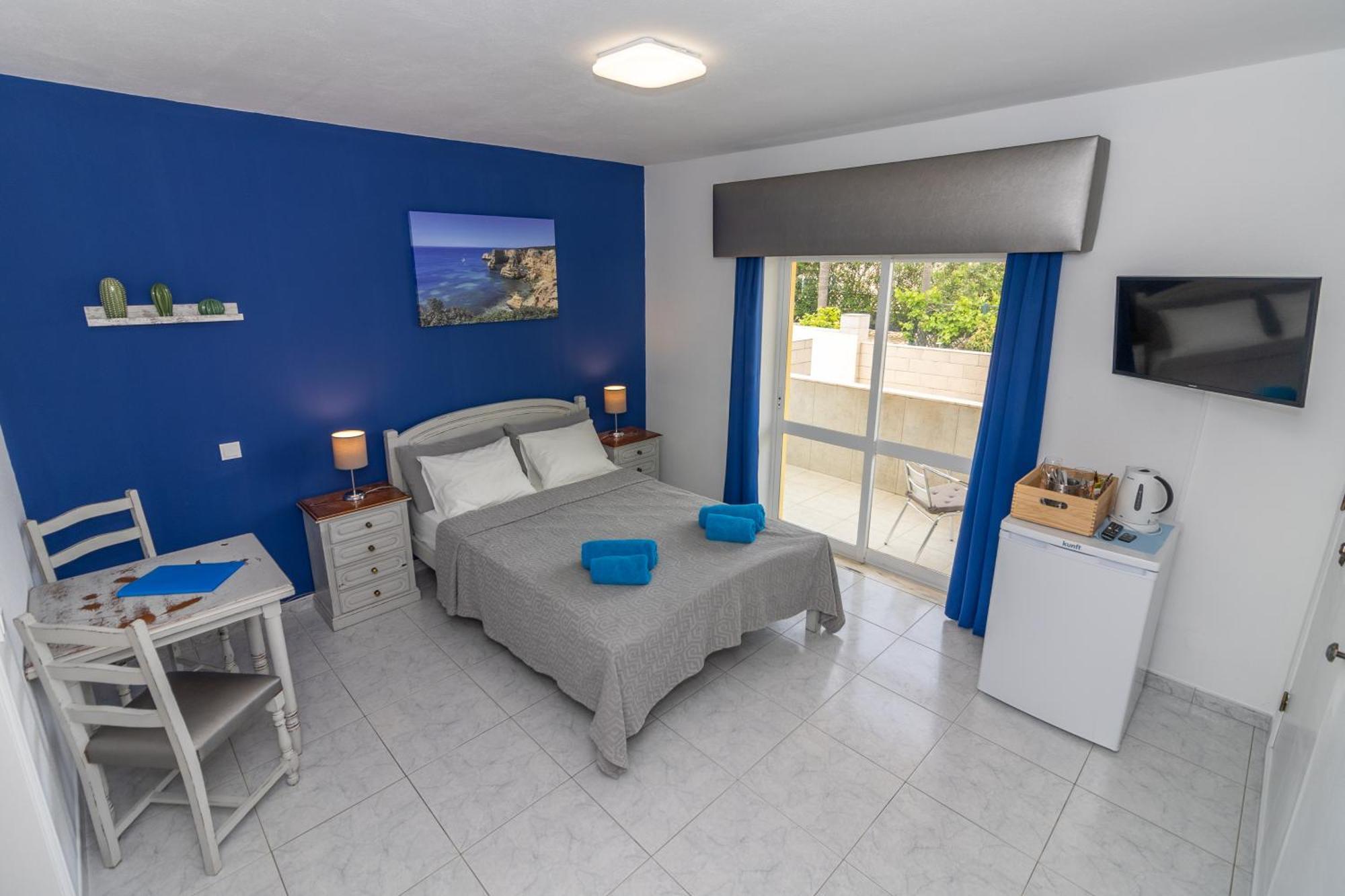Double Room,1583761912:JPEG