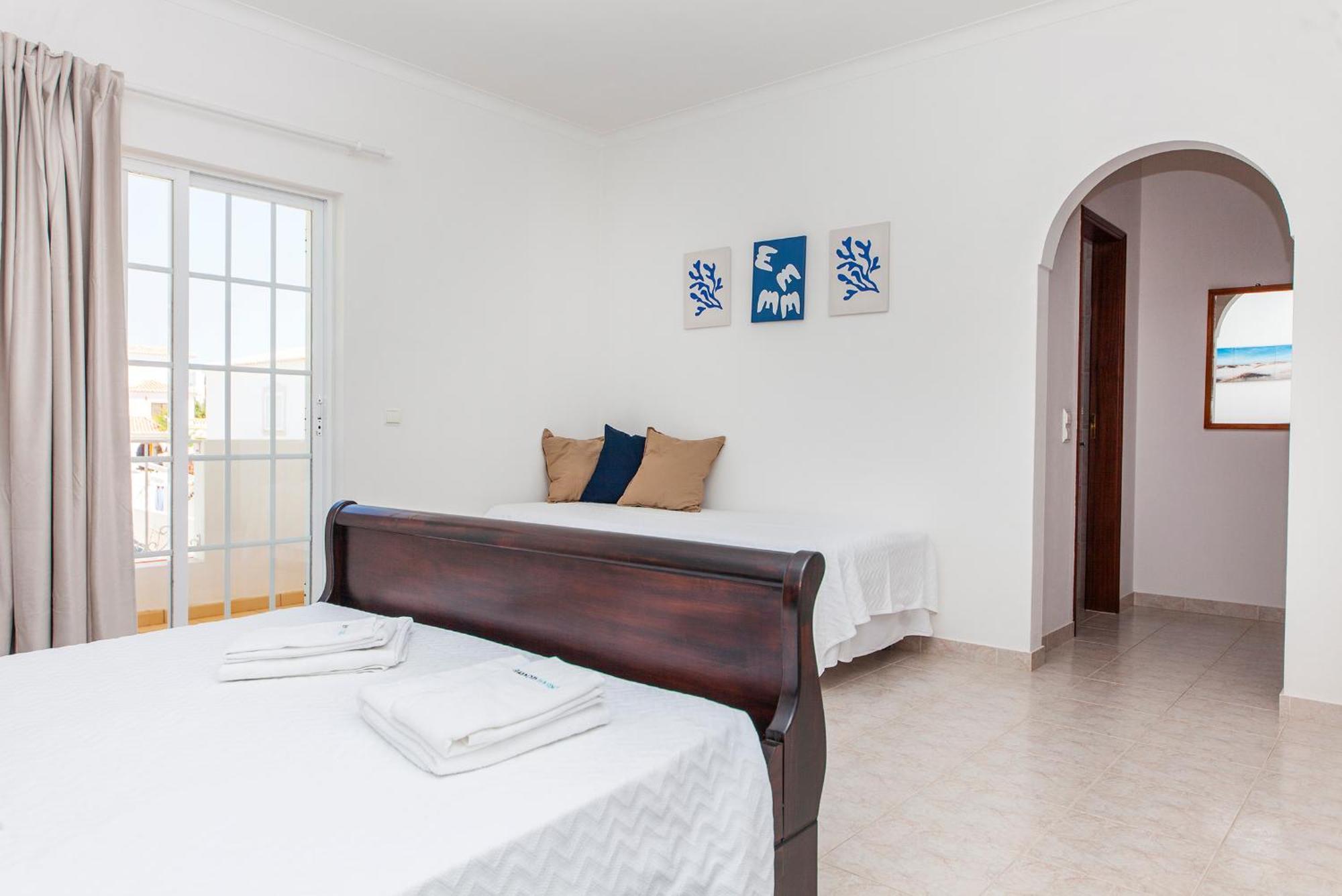 Double Room Private Bathroom
