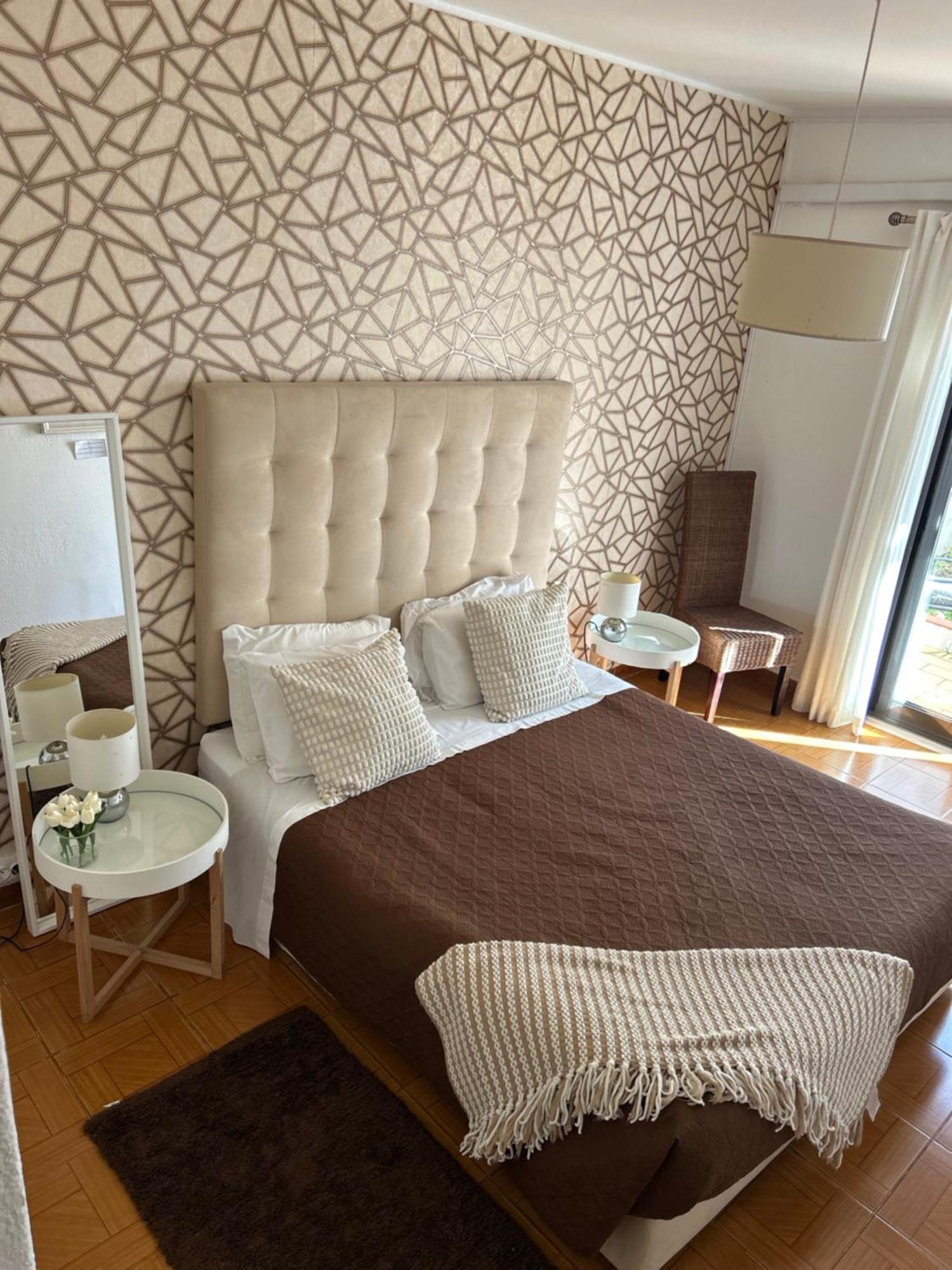 Double Room,1644492944:JPEG