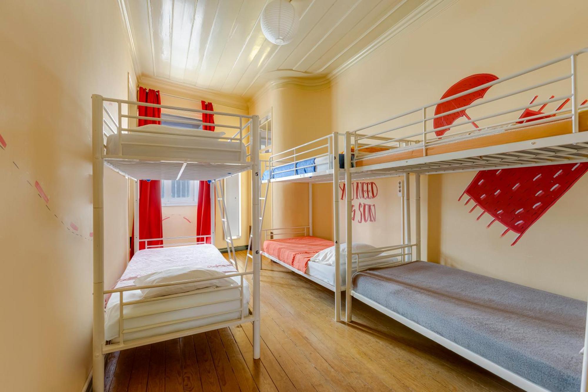 Single Bed Female Dormitory Room,1675863709:JPEG