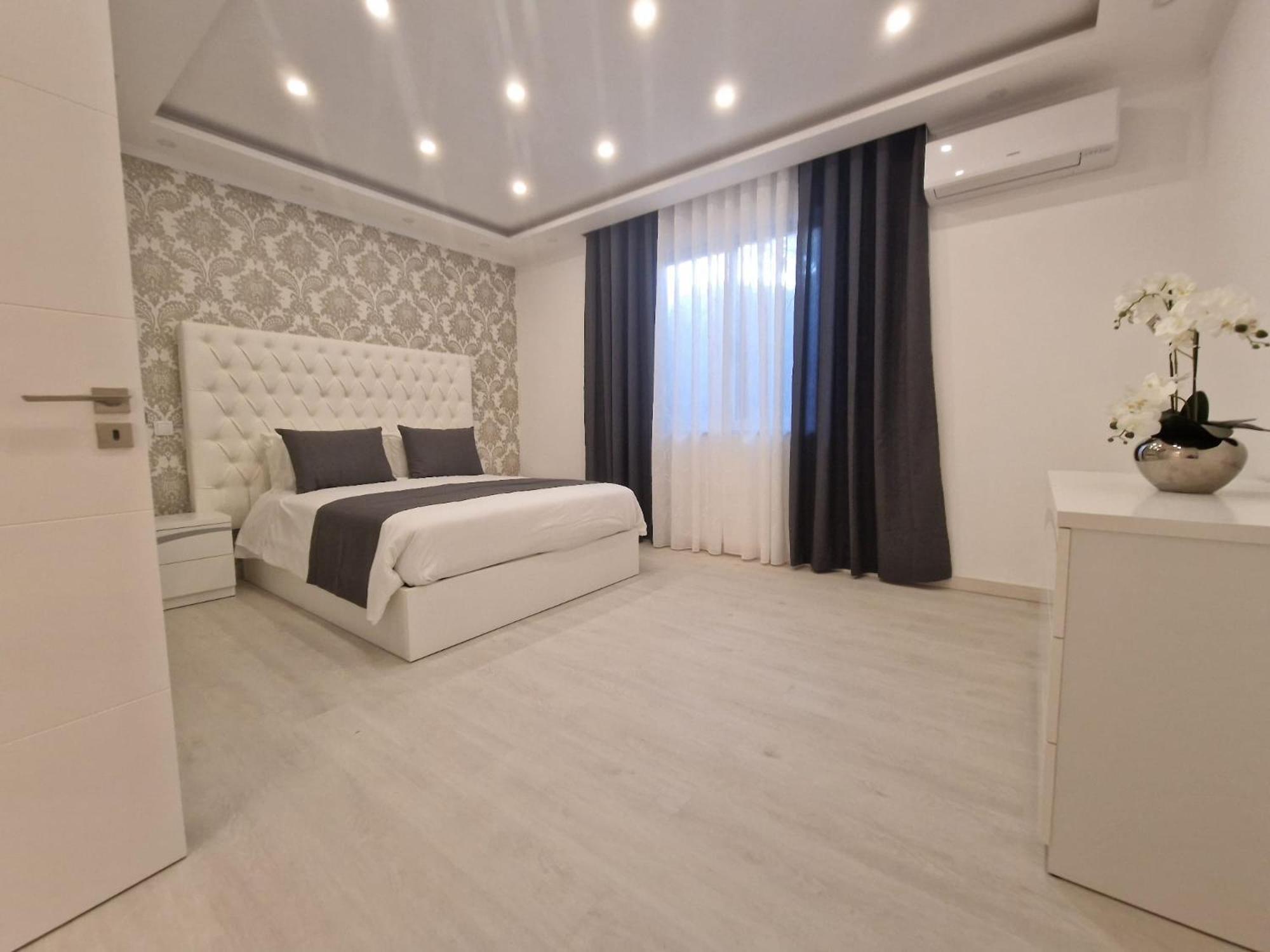 Two-Bedroom House,1695765265:JPEG