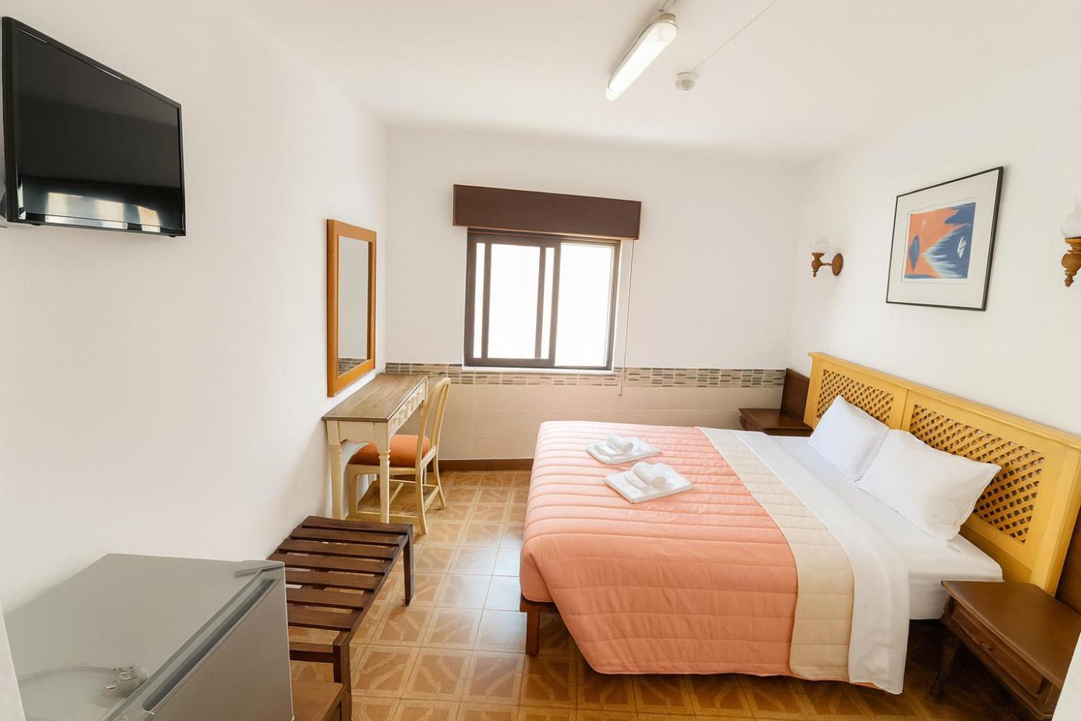 Double Room Private Bathroom