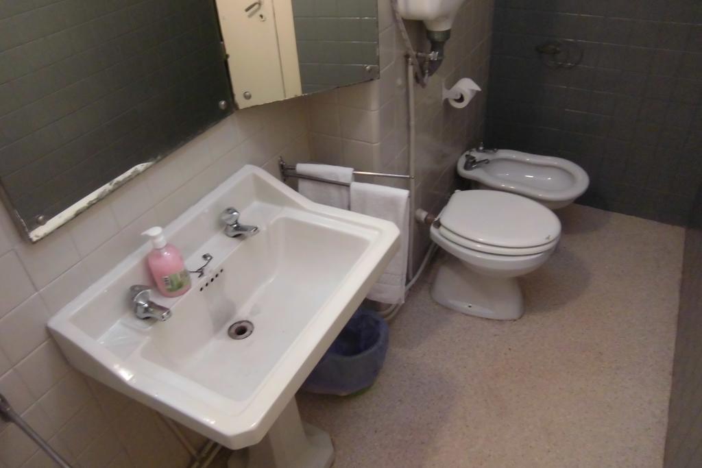 Chambre Triple avec Salle de Bains