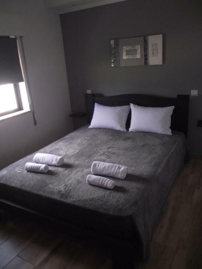 Deluxe Double Room Shower
