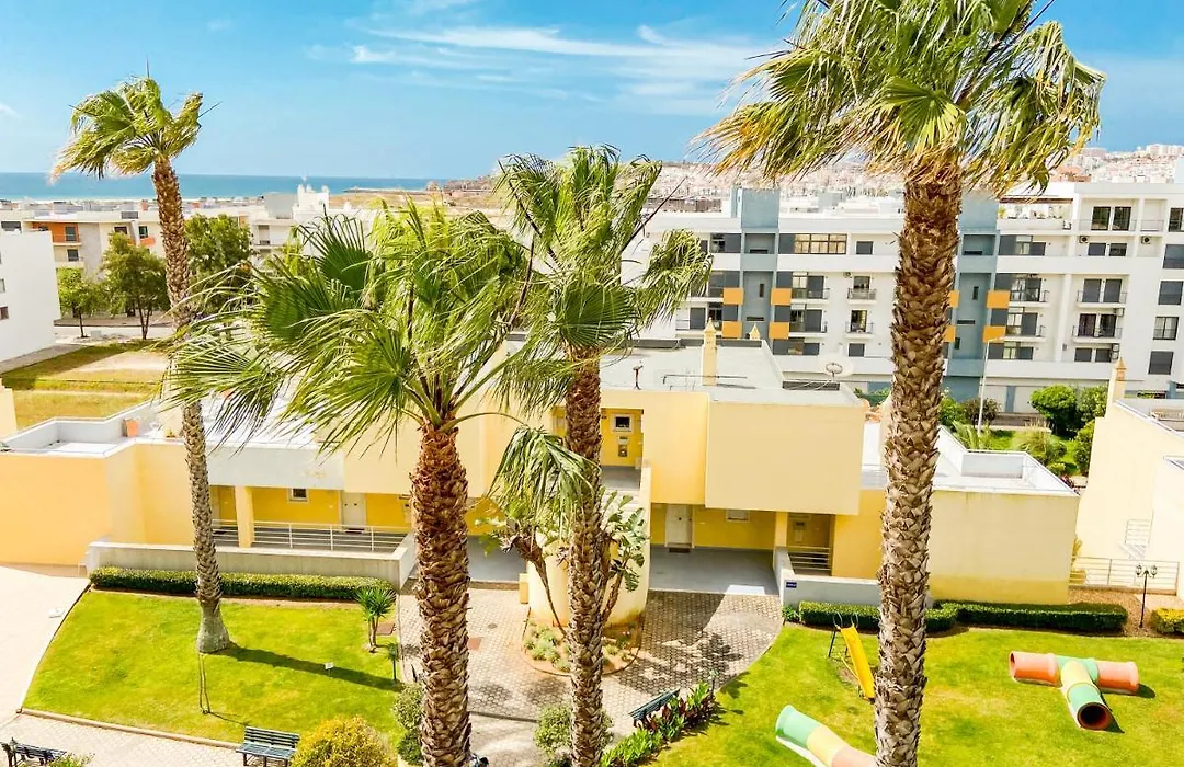 Sea View Apartment By Beach & Marina #1869-1