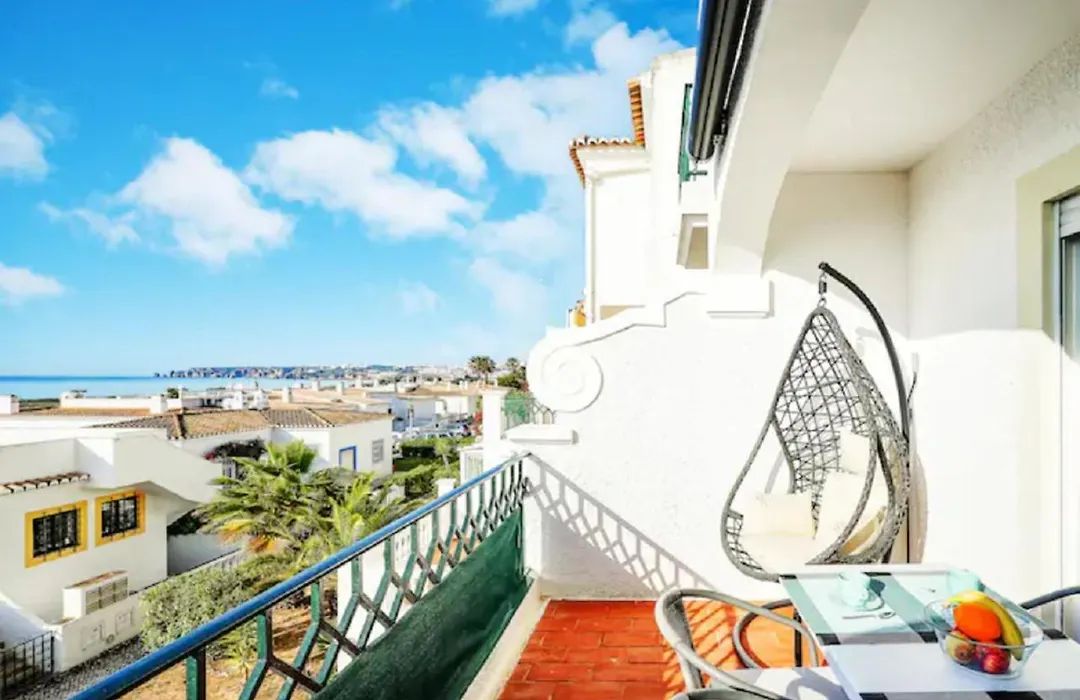 Wow Front Beach View, 150 M To Beach, Wifi-1