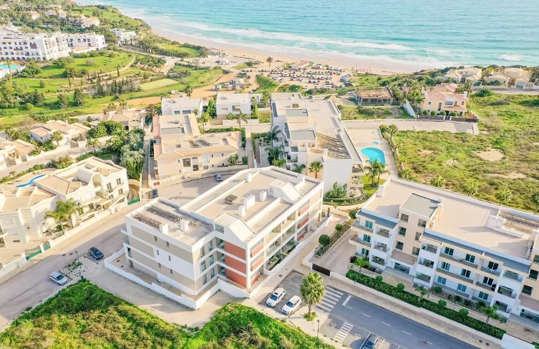 Pola Seaview Apartment By Moje Holiday-1