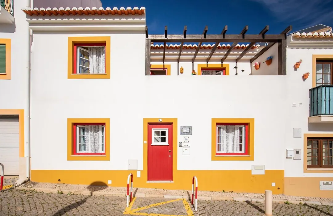 Casinha D'Avo Guesthouse-1