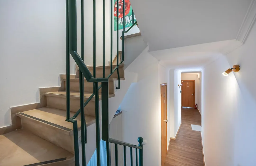 The 17 Party Hostel-1