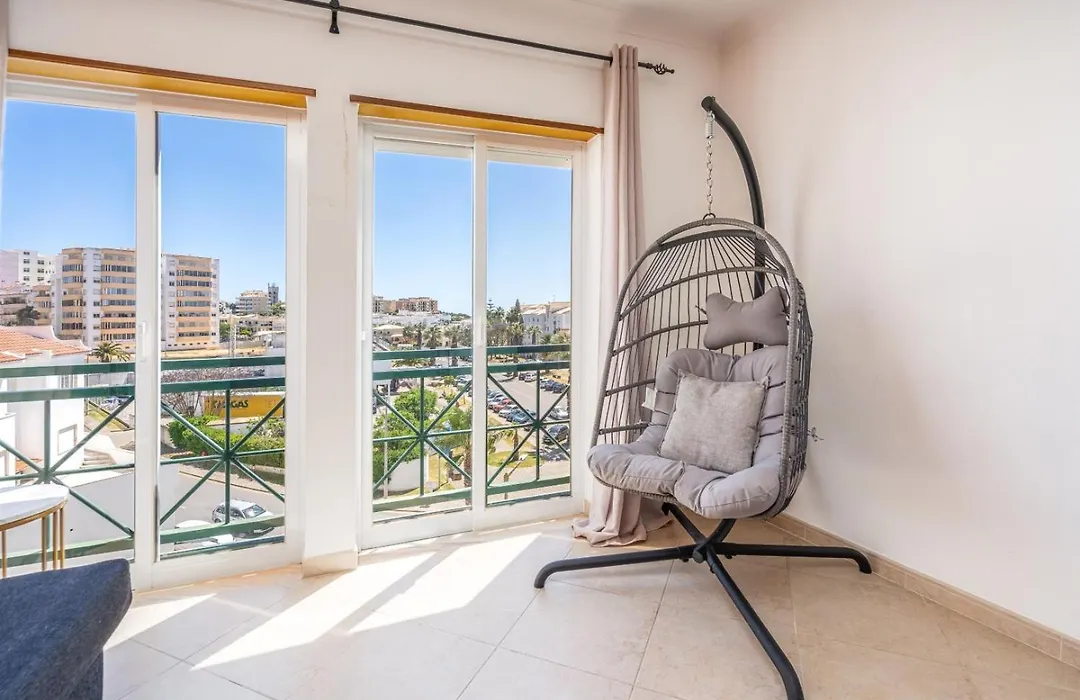 Two Bedroom Apartment - 110M2, Ac, Terrace, Wi-Fi-1