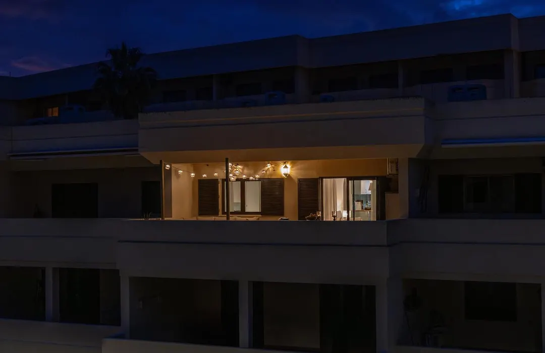 Wow Flat 200M Beach, 10Min Downtown, Terrace With Sea View-1