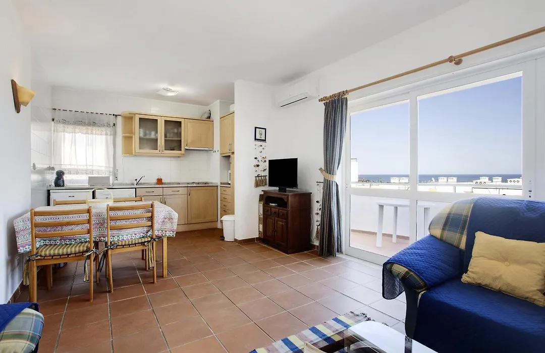 Apartamento Meia Praia-1
