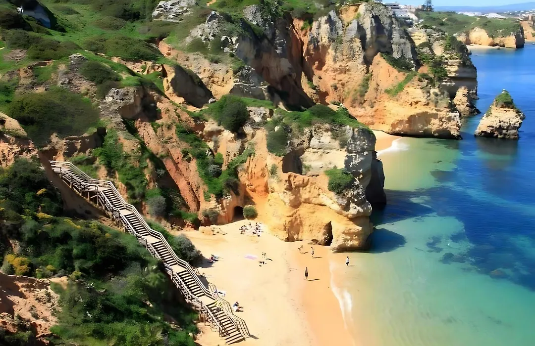 A Casa E A Praia Da Ana-1