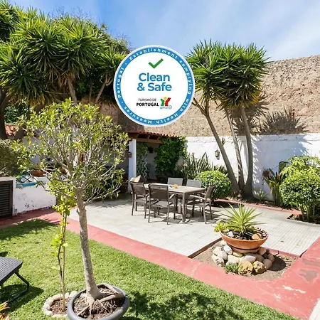 3 Marias Garden House B&B-2