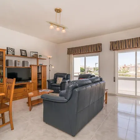 Maray Apartment Near Porto De Mos And Praia Dona Ana-3