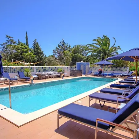 Casa Monte Cristo Apartments - Plum-2