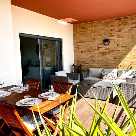 Sea Renity Central Lagos Apartment With Seaviews And Pool-2