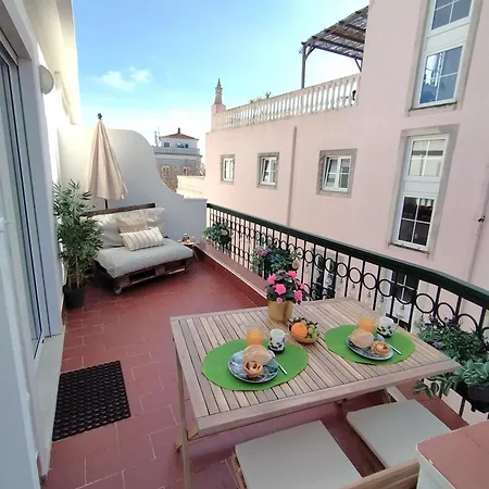 Hypercenter Penthouse @ True Heart Of Old Town-3