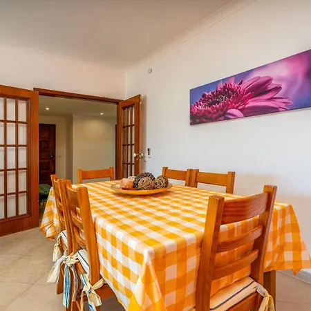 Two Bedroom Apartment - 110M2, Ac, Terrace, Wi-Fi-2