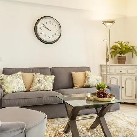 B35 - Andorinha City Heart Apartment In Lagos-2