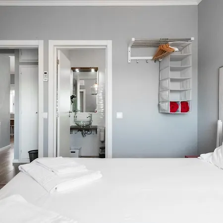 Lagos Uptown Bed & Breakfast-2