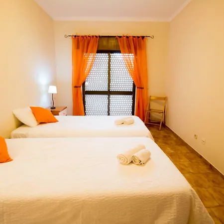 Perfect Loc Apartment Lagos 3 Bedroom/2Bth-3