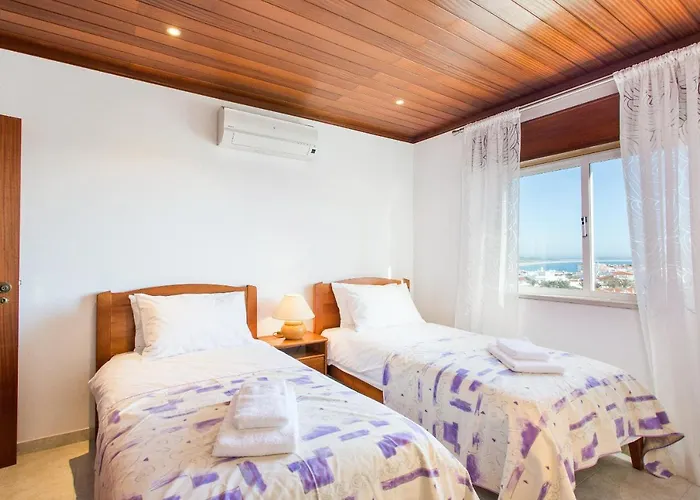 Lovely Lagos Apartment, Western Algarve