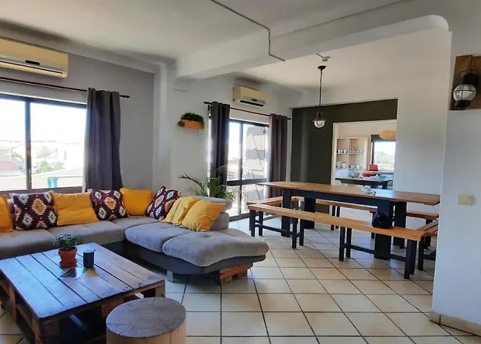 A Pousada Bura Surfhouse Lagos aceita animais de estimação