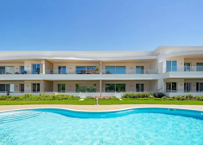 3 Bed Apartment In Lagos