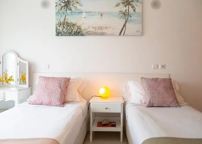 Santa Maria Apartment At Porto De Mos Beach Lagos